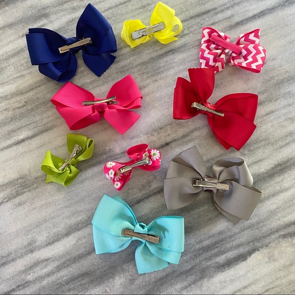 Lot of girls bows 3” small and 5” big - Picture 2 of 2